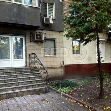 Металургів просп., 31