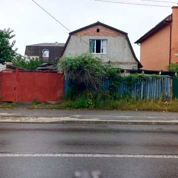 Бакинська вул., 9