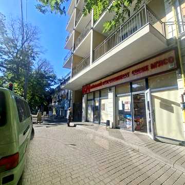 Степова вул., 38