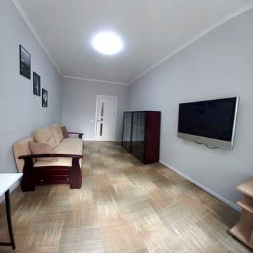 Каховська вул., 62-А