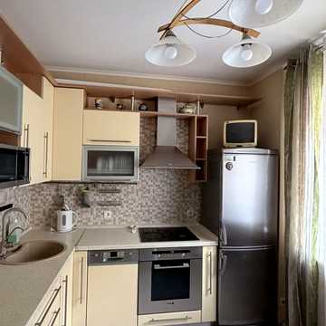 Квітневий пров., 1-Б
