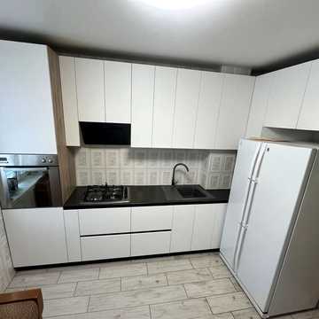 Озерна вул., 22