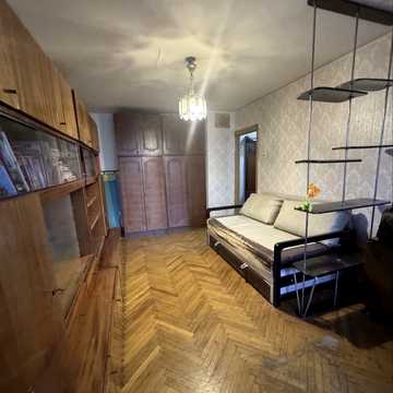 Іцхака Рабіна вул., 11