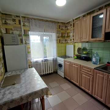 Ґарета Джонса вул. (Сім'ї Хохлових), 1