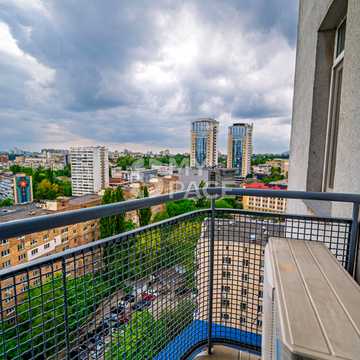 Провіантська вул. (Галі Тимофєєвої), 3