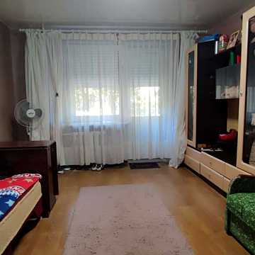 Захисників України вул. (1-го Травня), 7б