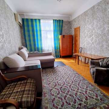 Чоколівський бульв., 28