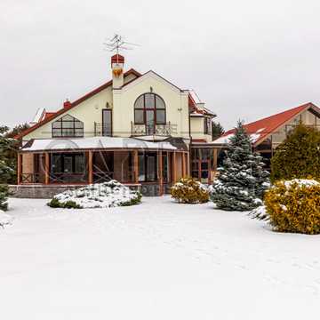 Старокиївська вул., 2/10