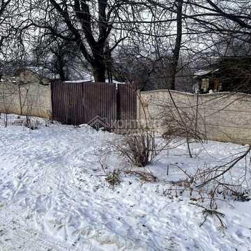 Украінська вул., 48