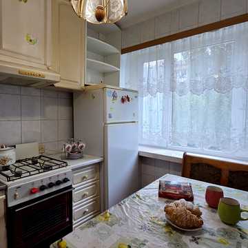 Володимира Жаботинського вул. (Муромська), 17/20