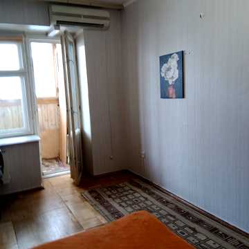Драгоманова вул., 31
