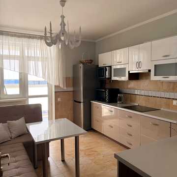 Петра Калнишевського вул. (Михайла Майорова), 8