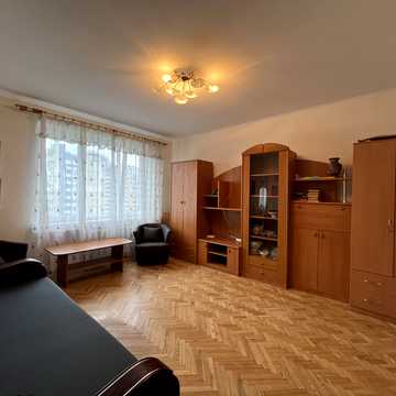 Старонаводницька вул., 4