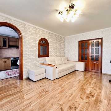 Галицька вул., 10