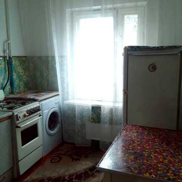 Братиславська вул., 6