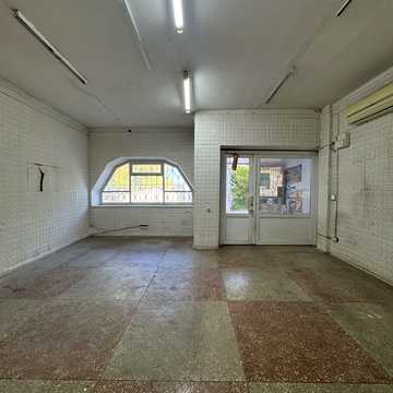 Кропивницького вул., 80