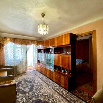 Проскурівська вул., 49