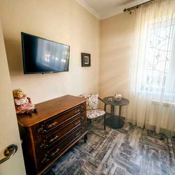 Варварівська вул.