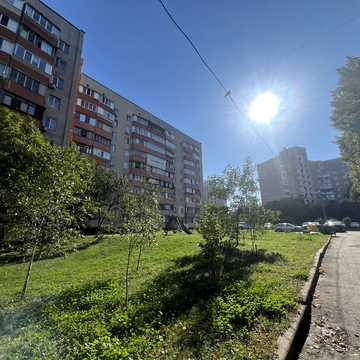 Симиренка вул., 22