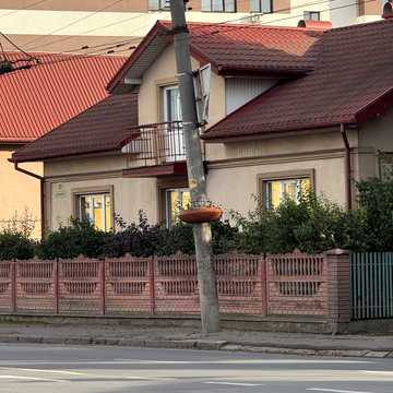 Незалежності вул., 190