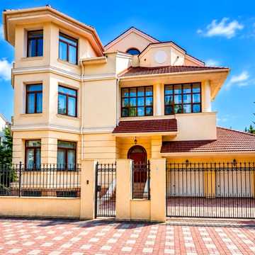 Андрія Гулого-Гуленка вул. (Віце-адмірала Азарова), 14