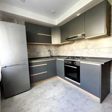 Академіка Корольова просп., 8