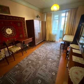 Небесної Сотні вул. (Леніна), 6