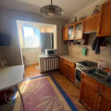 Євгена Чикаленка вул., 50/3
