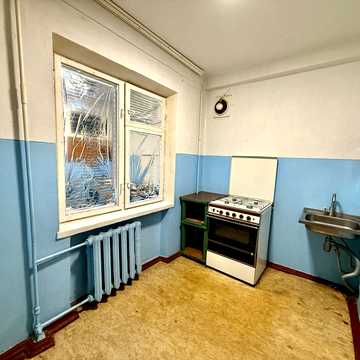 Радіаторна вул., 37