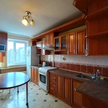 Червоної Калини просп., 121