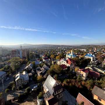 Героїв Майдану вул. (Червоноармійська), (Будинок)