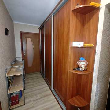 Плугова вул., 7