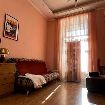 Круглоуніверситетська вул., 14