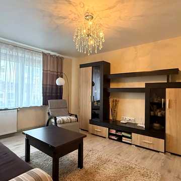 Степана Бандери вул., 60/1