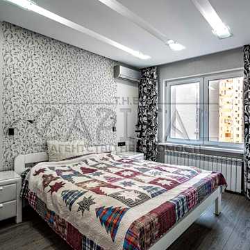 Урлівська вул., 36