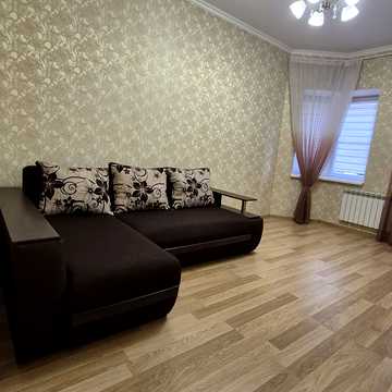 Євгена Чикаленка вул., (Будинок)