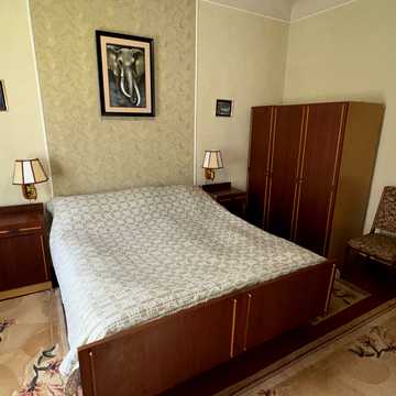Харківська вул., 33
