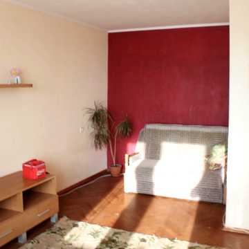 Курганівська вул., 3