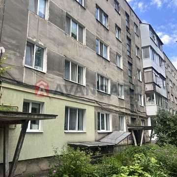Замостянська вул. (50-річчя Перемоги), 3