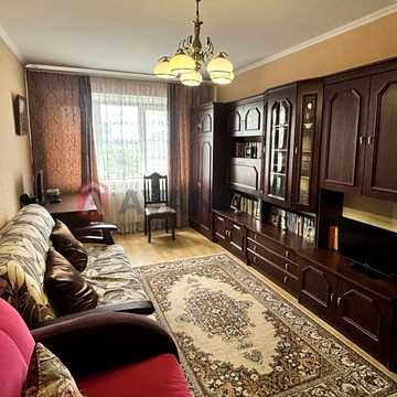 Замостянська вул. (50-річчя Перемоги), 3