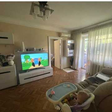 Піхоти Короля вул. (Лізи Чайкіної), 7