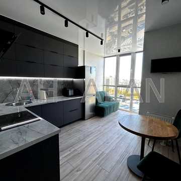 Архітектора Вербицького вул., 1-В