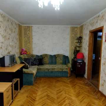 Любомира Гузара просп. (Космонавта Комарова), 10