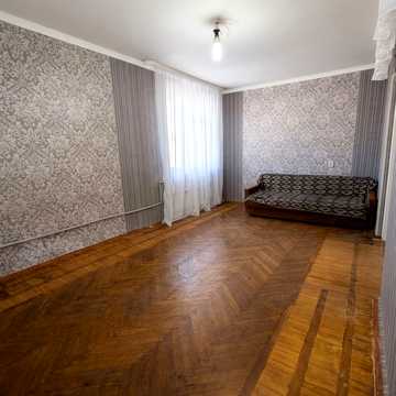 Каденюка вул. (Танкопія), 21