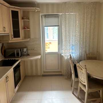 Урлівська вул., 36