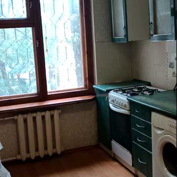 Давида Ойстраха вул. (Затонського), 18