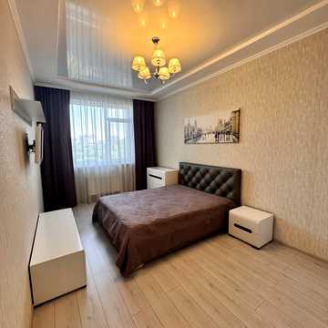 Аркадійське плато вул. (Гагаринське плато), 5б