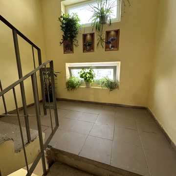 Чорноморська вул., (Будинок 1)