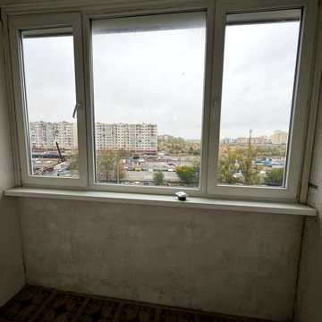 Князя Володимира Великого просп., 150