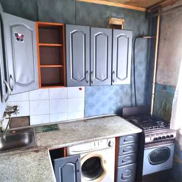 Новодарницька вул., 30